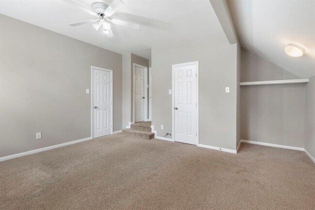 Building Photo - 138 W Bristol Oak Cir