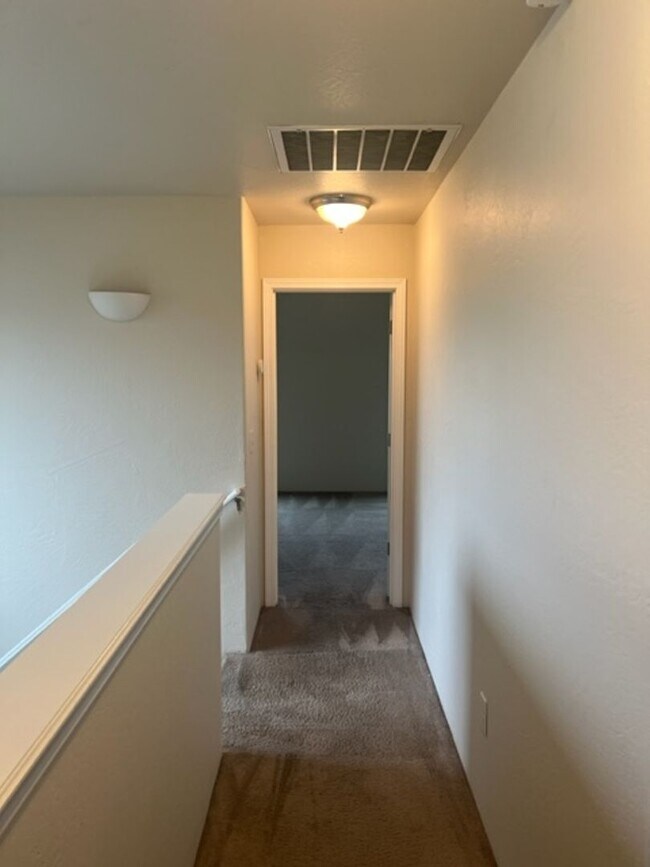 Building Photo - 1297 Clearsprings Dr