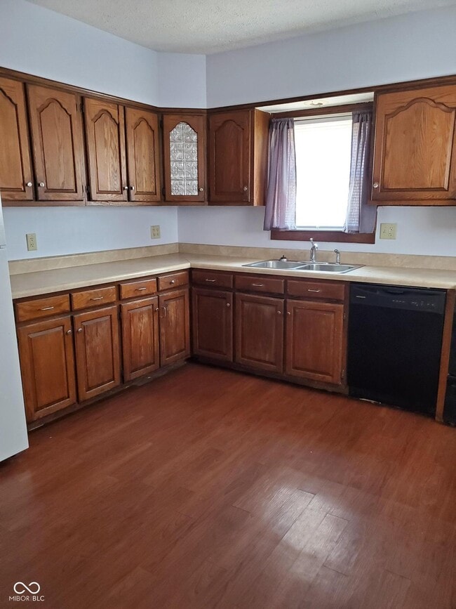 Building Photo - 4507 Bluff Rd