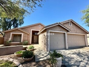 Building Photo - 1028 S Roca St