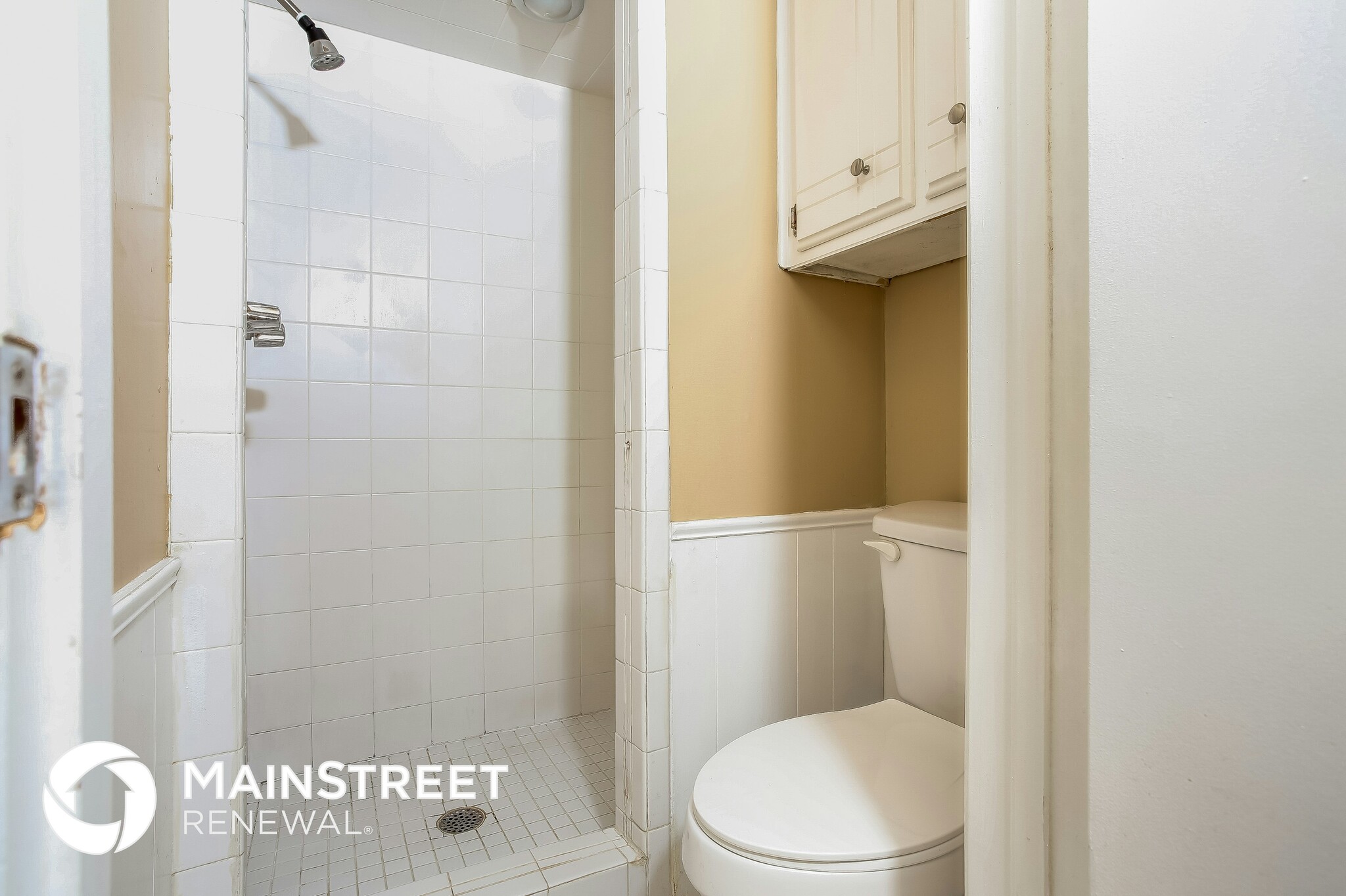 Building Photo - 1124 N Patterson Dr