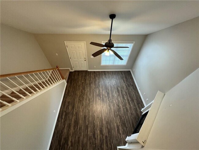 Building Photo - 204 Park Pl