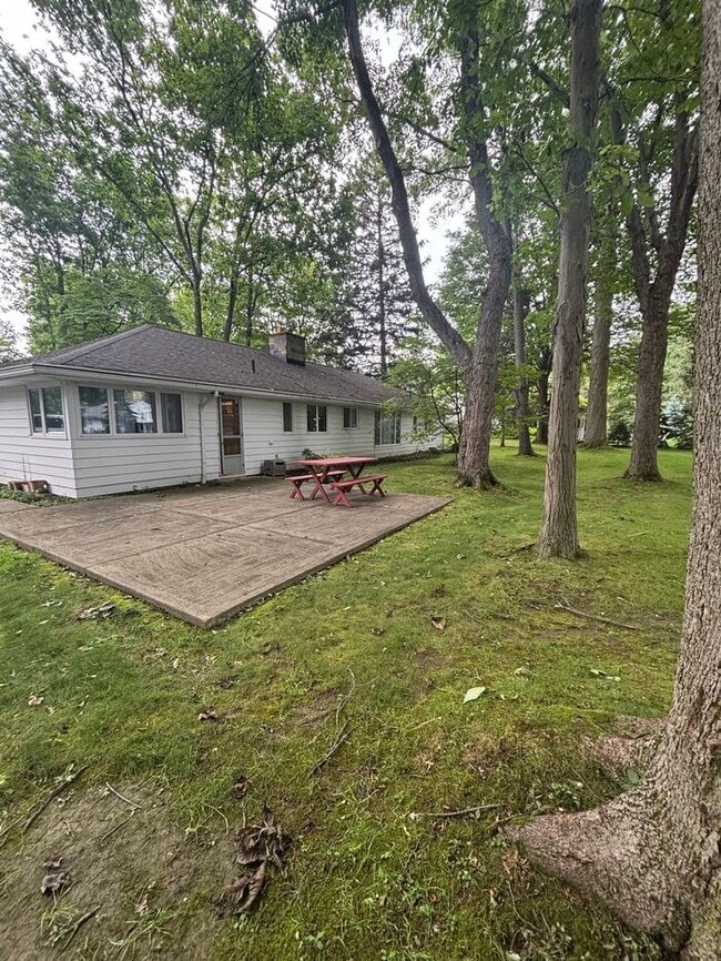 Building Photo - Charming 3 beds 2 baths in Mayfield!