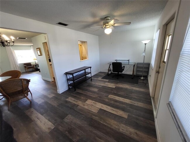 Building Photo - 601 Allegheny Dr