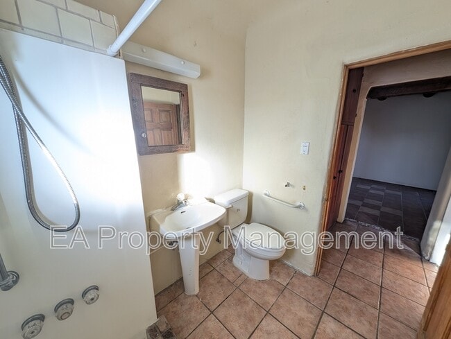 Building Photo - 200 63rd St SW