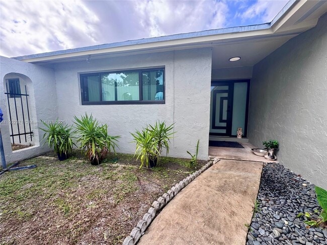 Building Photo - 19720 SW 118th Pl