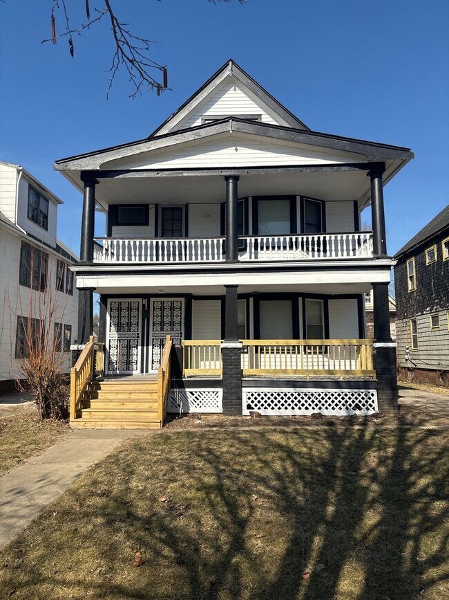 Building Photo - Ashburton13421