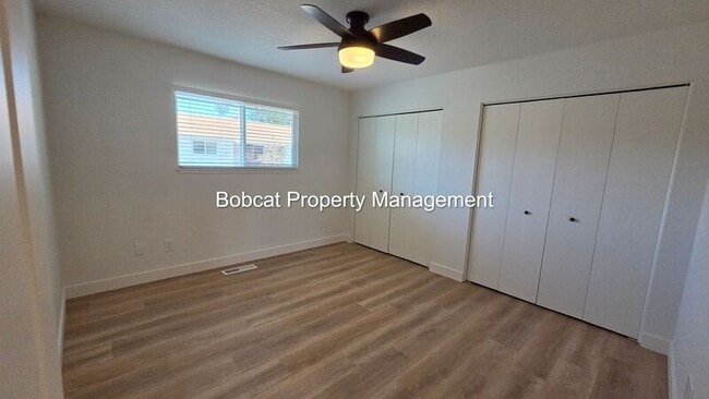 Building Photo - 1461 Hussman Ave