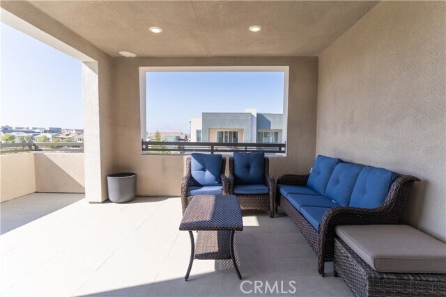 Building Photo - 301 Baluster