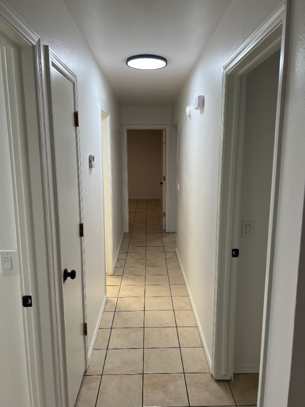 Building Photo - 922 Turtle Creek Dr