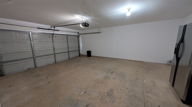 Building Photo - 10710 Ambergate Dr