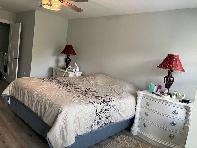 Building Photo - 1155 Barrett St