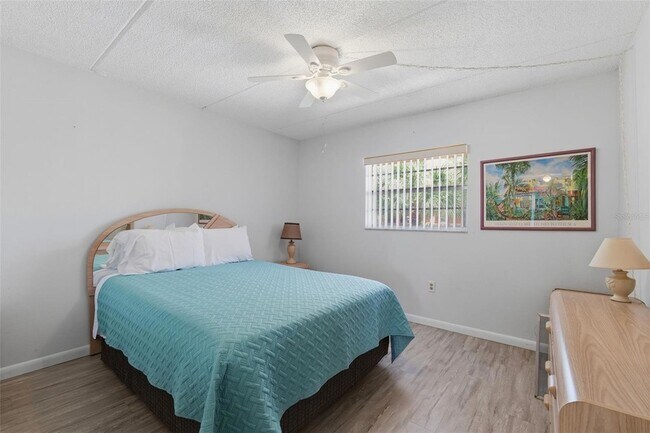 Building Photo - 12760 Indian Rocks Rd