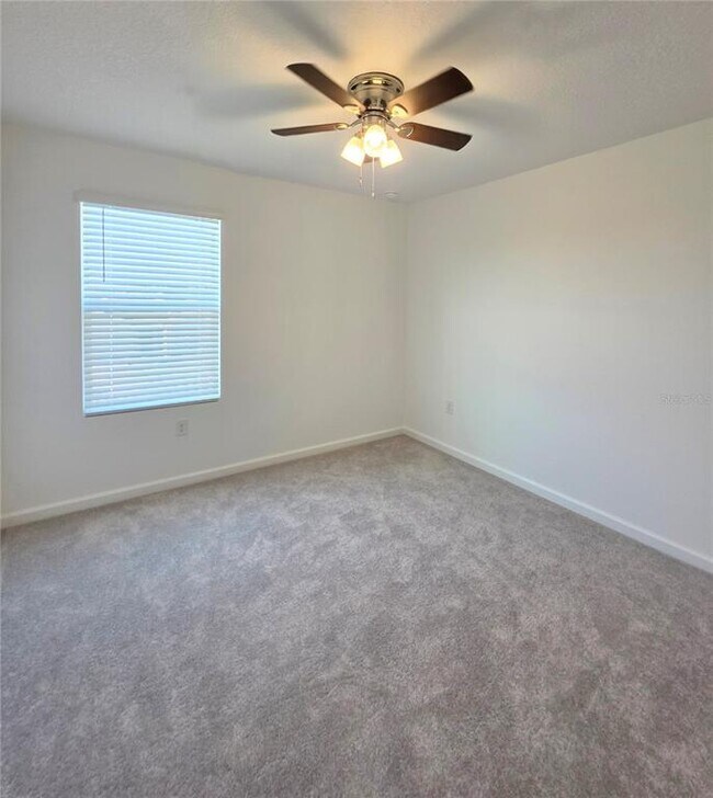 Building Photo - 5126 Magnolia Palm Dr