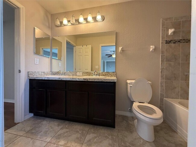 Building Photo - 5011 Chipotle Ln