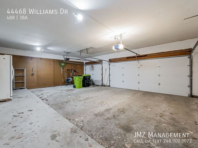 Building Photo - 44468 Williams Dr
