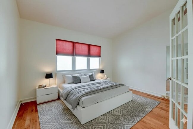 Building Photo - 816 Topsail Ln