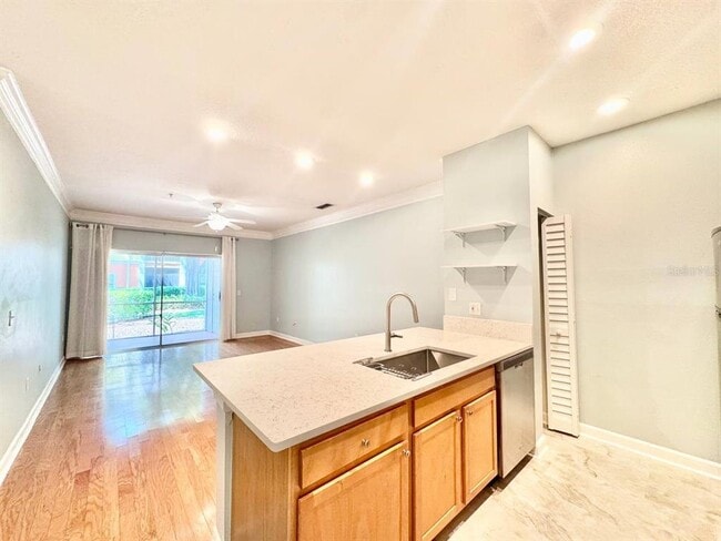 Building Photo - 4207 S Dale Mabry Hwy