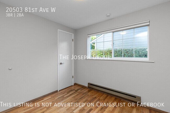 Building Photo - Open and bright 3 bed/1.75 bath in Edmonds!
