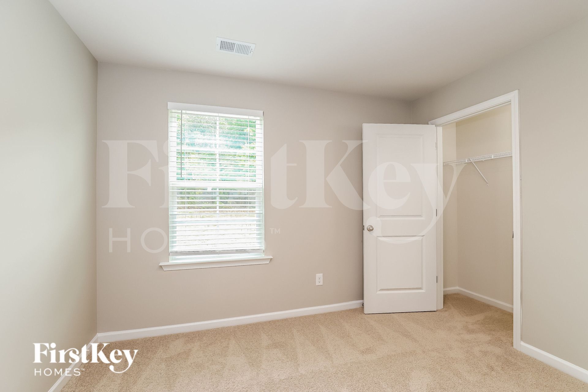 Building Photo - 154 Lisa Ln