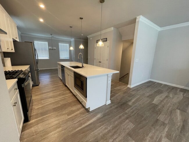 Building Photo - Grassfield Meadows