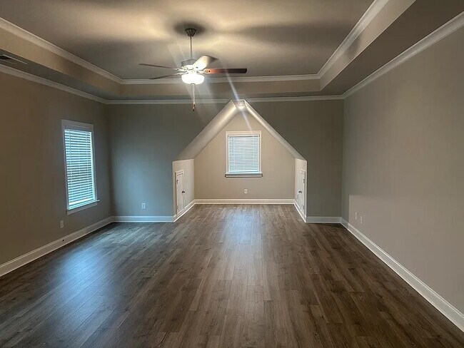 Building Photo - 1519 Windward Dr