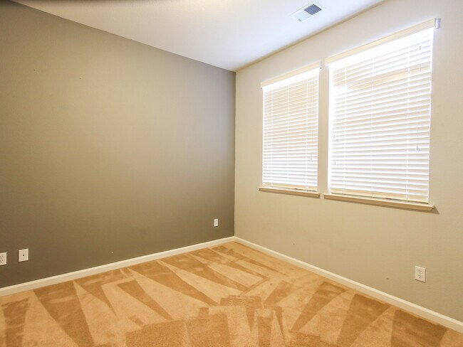 Building Photo - 7935 Kipling Cir
