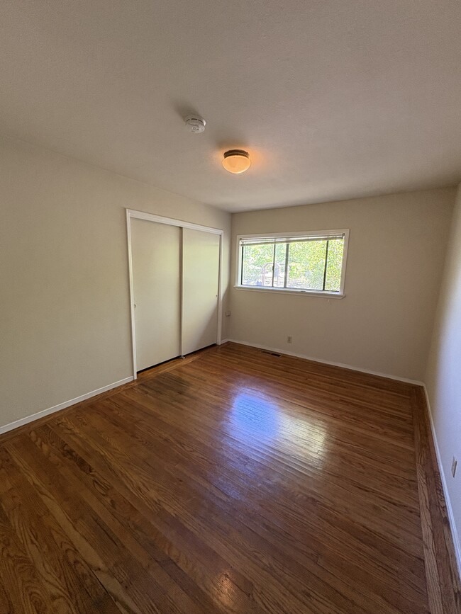 Building Photo - 507 Benicia Dr