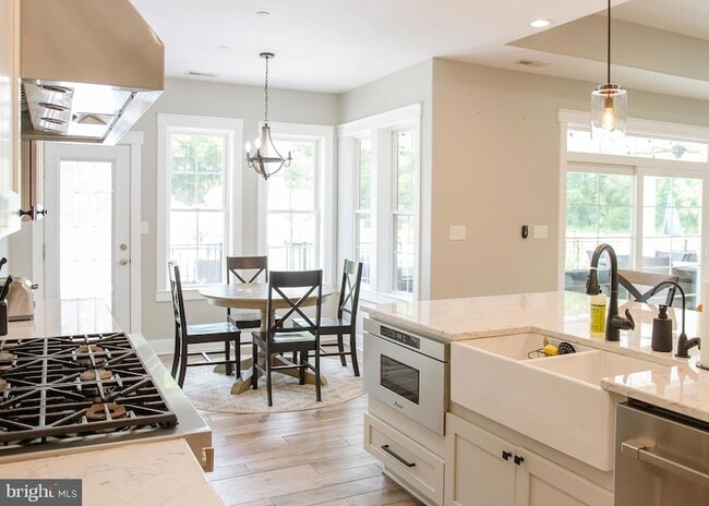 Building Photo - 23296 Wilder Way