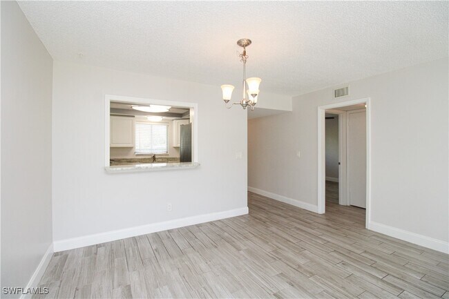 Building Photo - 5635 Rattlesnake Hammock Rd