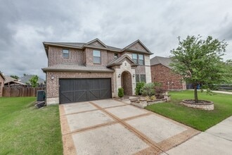 Building Photo - 4194 Leighton Ln