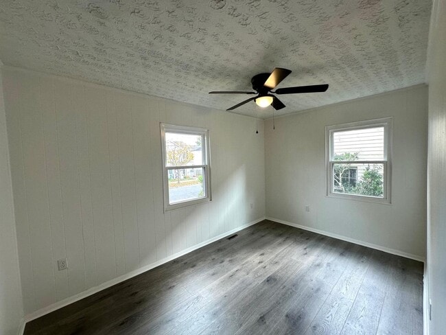 Building Photo - 1409 Taylor St