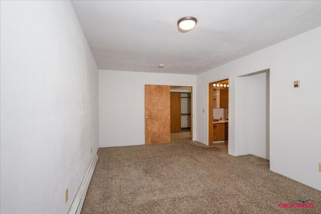 Building Photo - PFD SPECIAL! ONE MONTH FREE!