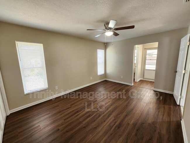 Building Photo - 17531 Brandywine Dr