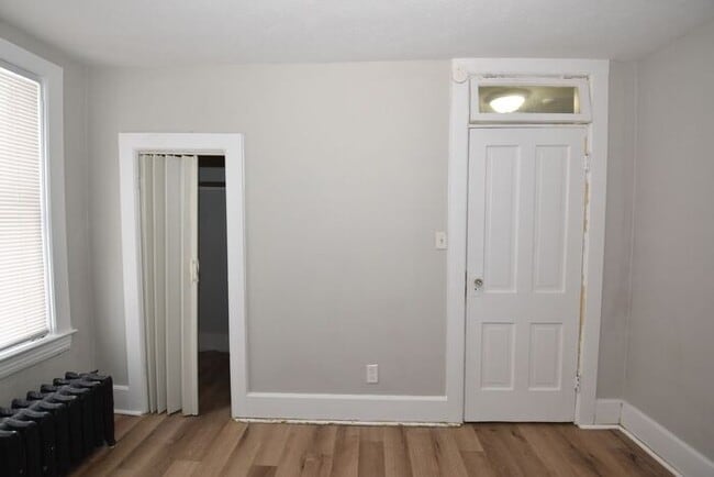 Building Photo - Price Reduced! 4 bedroom 2 story Single Family Home