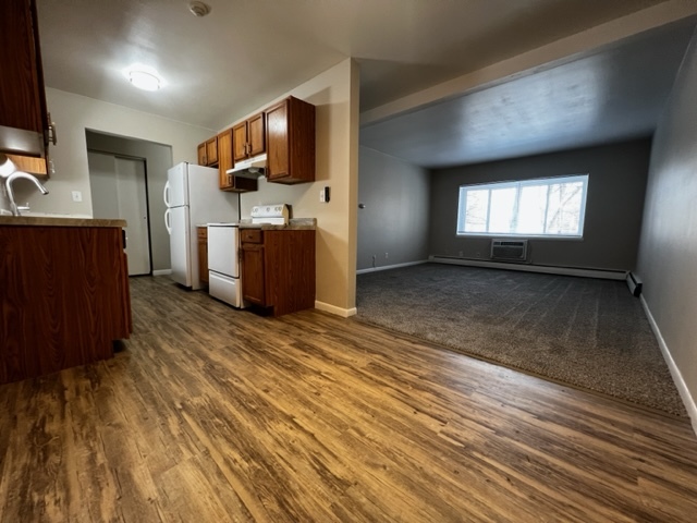 Primary Photo - 1215 24th Street Place - River Oaks Apartm...