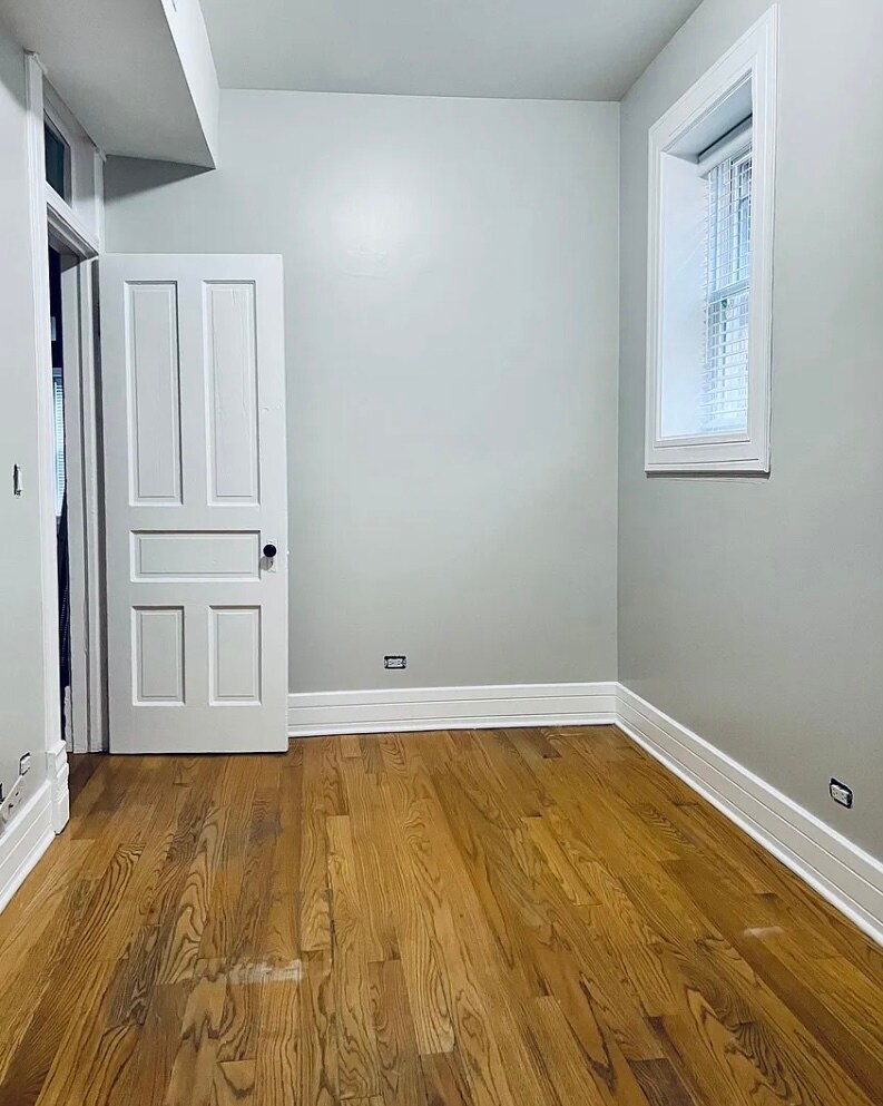 Building Photo - 3409 S Lowe Ave