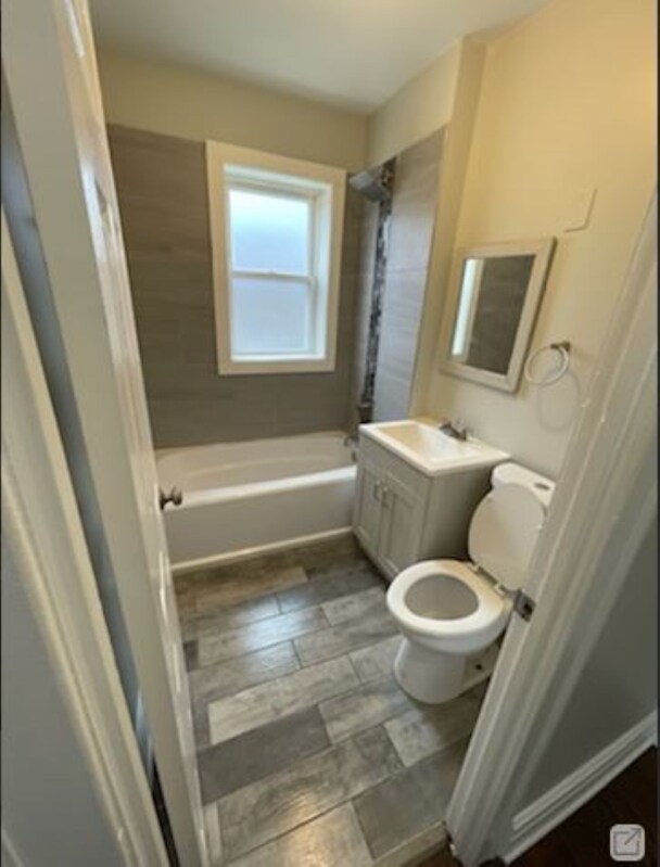 Building Photo - 7310 S Stewart Ave