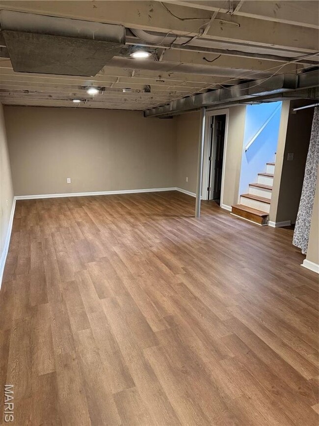 Building Photo - 1119 N McKnight Rd