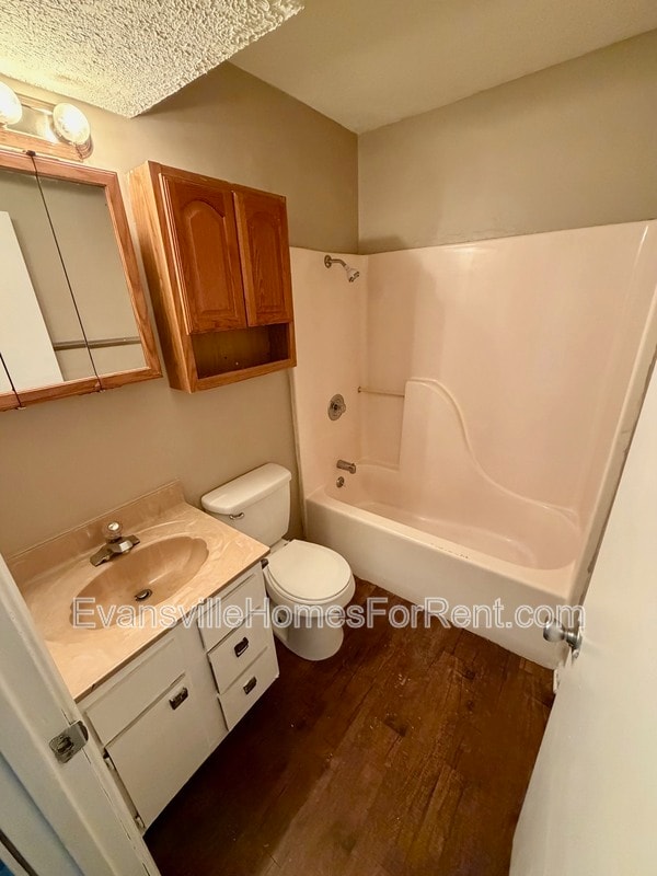 Building Photo - 1012 Mary St