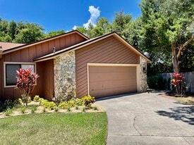 Building Photo - 56 Wildwood Trl