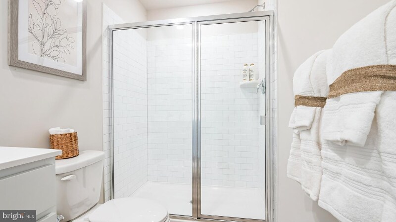 Building Photo - 39 Whaler Dr