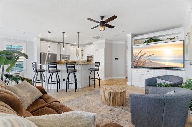 Building Photo - 6420 Sunset Bay Cir