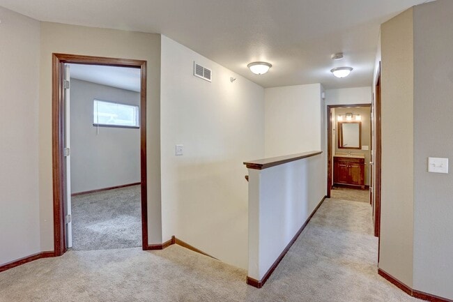 Building Photo - 205 Partridge Path