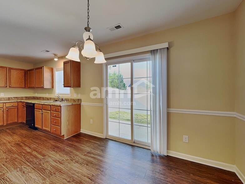 Building Photo - 4020 Tarrant Trace Cir