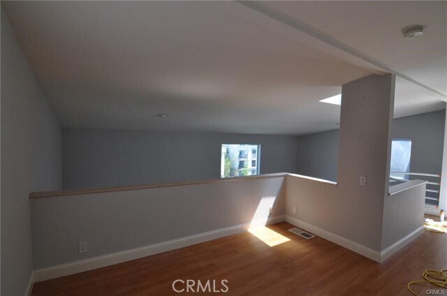 Building Photo - 1617 S Beverly Glen Blvd
