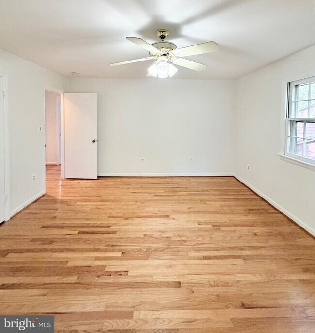 Building Photo - 9513 Stevebrook Rd