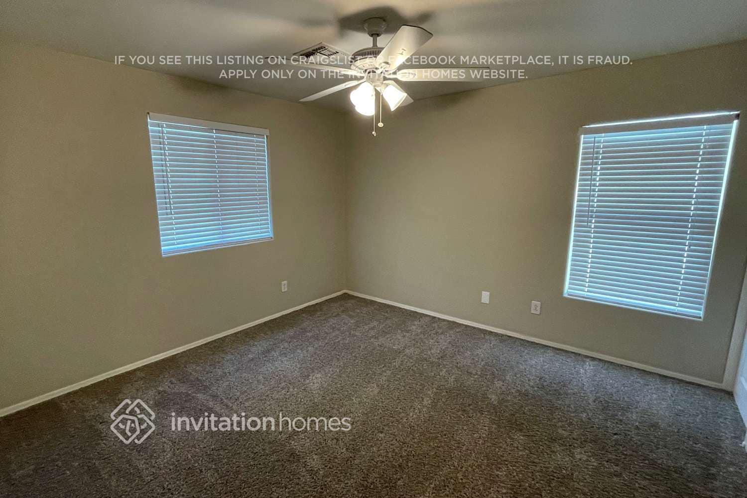 Building Photo - 3915 S Napa Ln