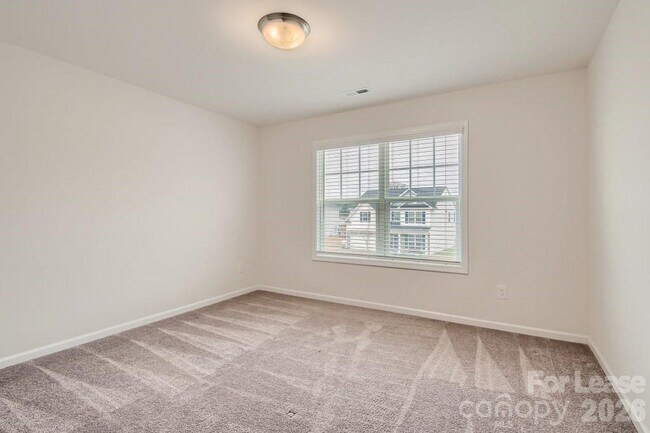 Building Photo - 4463 Dover Ct