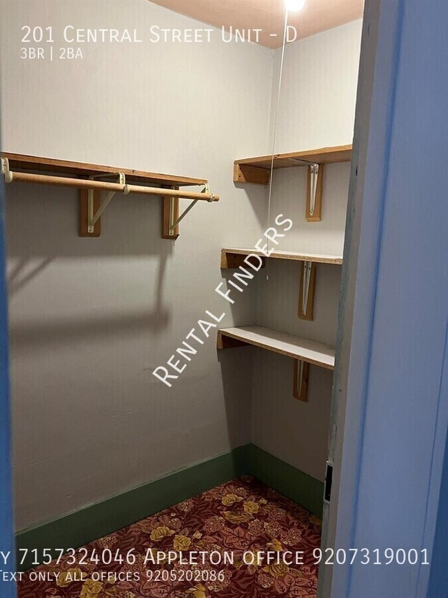 Building Photo - 201 Central St